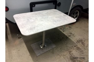 Table Post